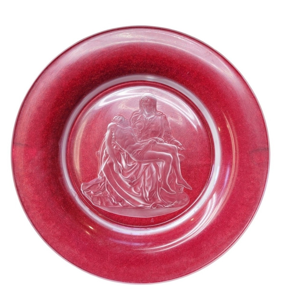 Danbury Mint Pieta Collector Plate Michelangelo Full Lead Crystal Red Excellent